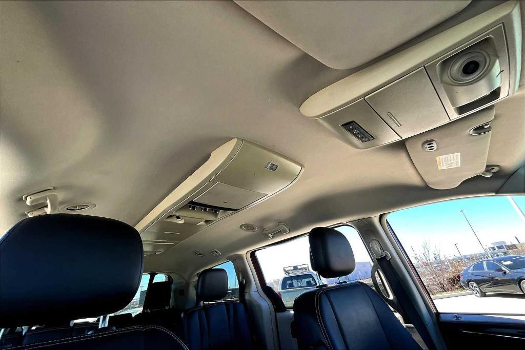 used 2014 Chrysler Town & Country car, priced at $8,484