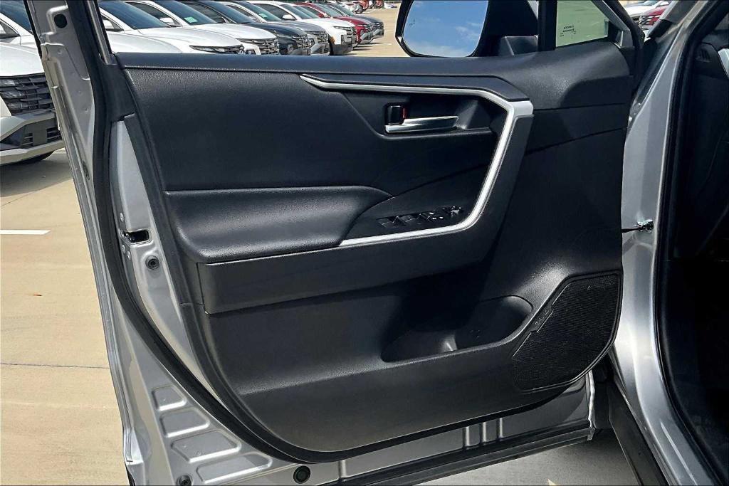 used 2021 Toyota RAV4 car, priced at $28,976