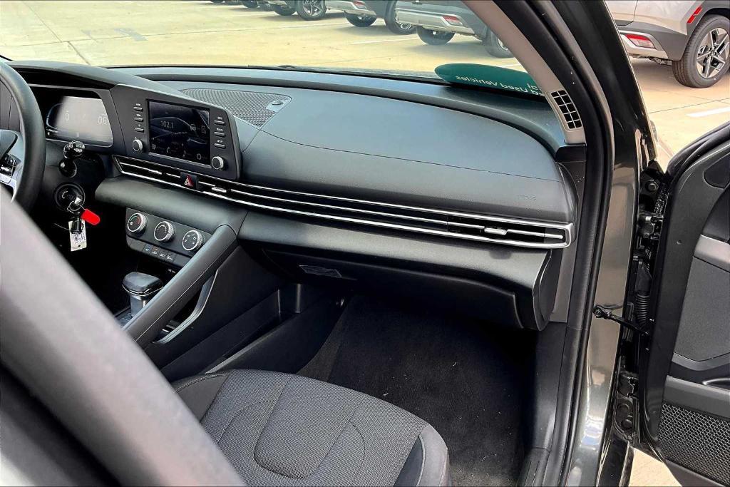 used 2025 Hyundai Elantra car, priced at $20,921