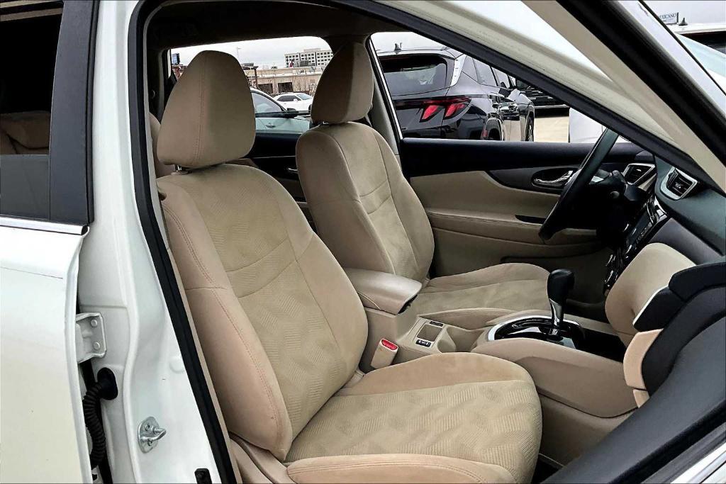 used 2016 Nissan Rogue car, priced at $11,999