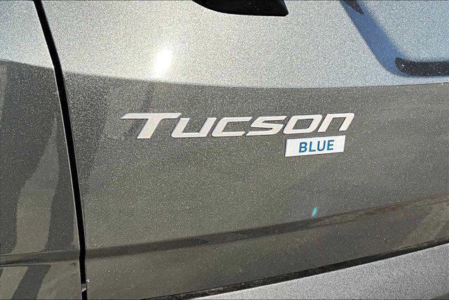 new 2025 Hyundai TUCSON Hybrid car, priced at $34,595