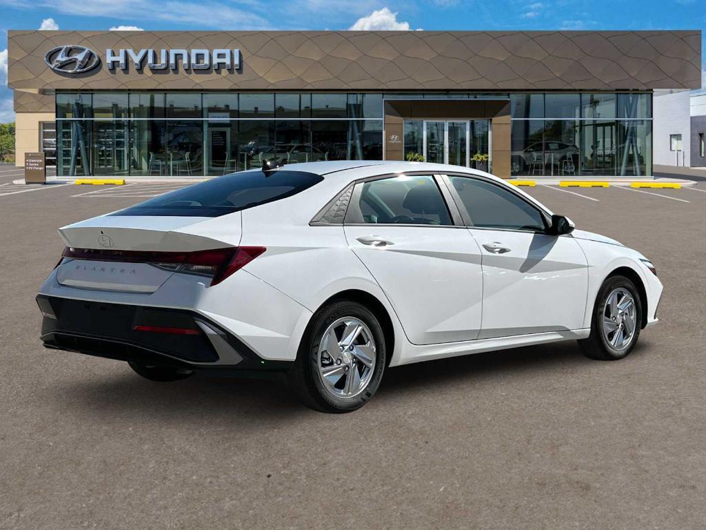 used 2025 Hyundai Elantra car, priced at $21,085