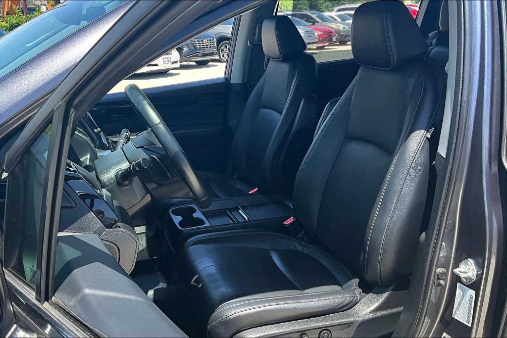 used 2022 Honda Odyssey car, priced at $35,999
