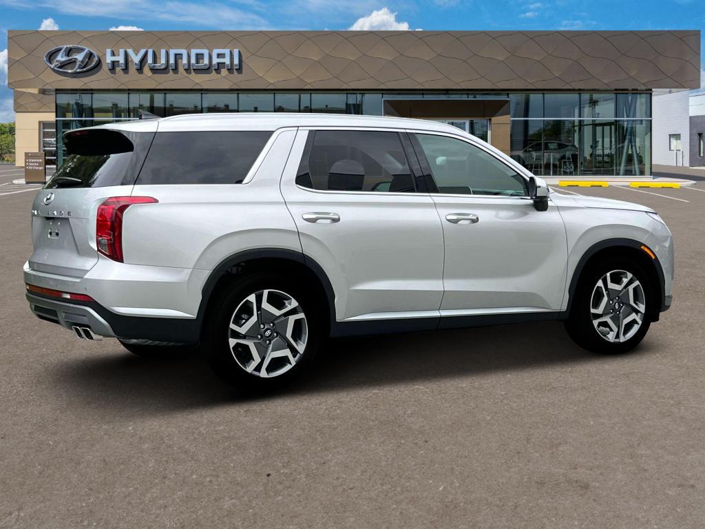 new 2025 Hyundai Palisade car, priced at $45,615