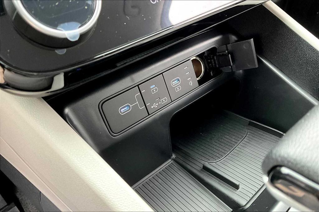 new 2025 Hyundai Tucson car, priced at $31,878