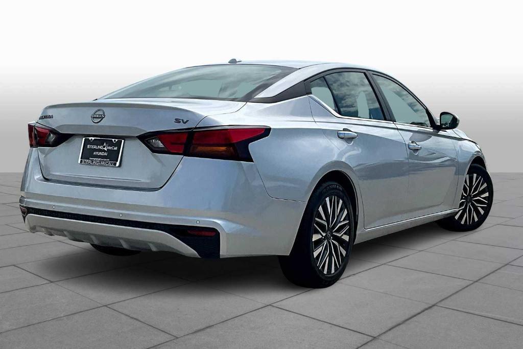 used 2023 Nissan Altima car, priced at $19,215