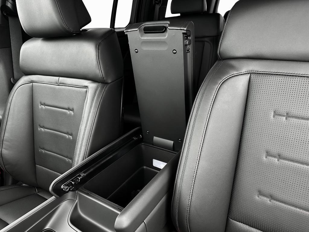 new 2024 Hyundai Santa Fe car, priced at $47,023