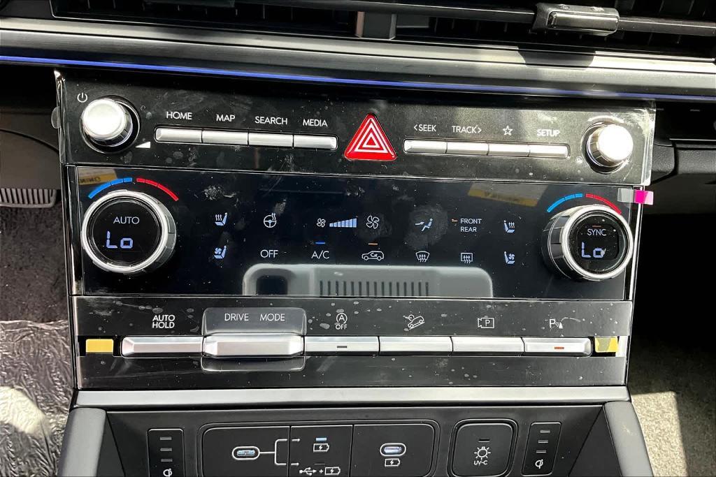 new 2024 Hyundai Santa Fe car, priced at $42,405