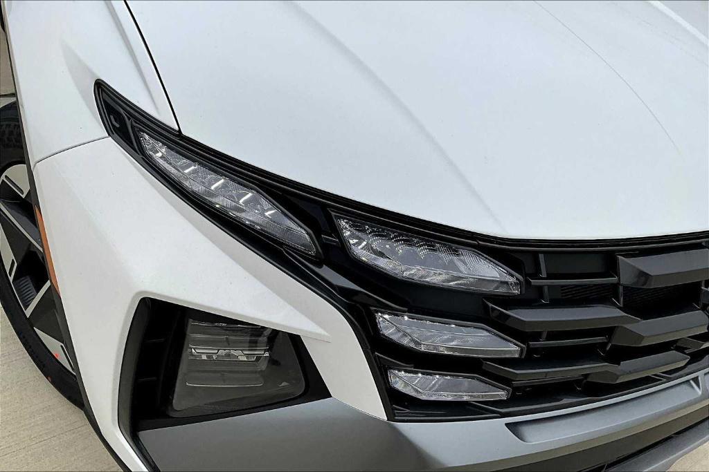 new 2025 Hyundai Tucson car, priced at $32,435