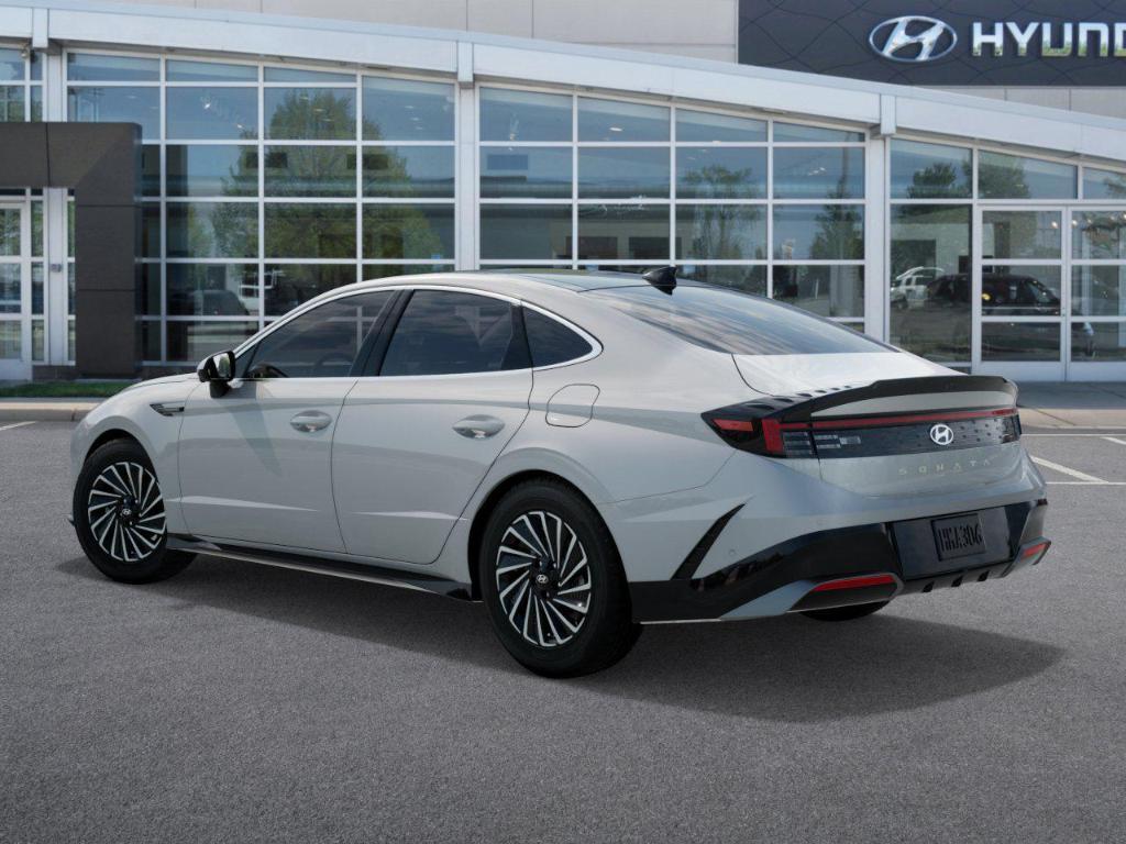 new 2025 Hyundai Sonata Hybrid car, priced at $39,625