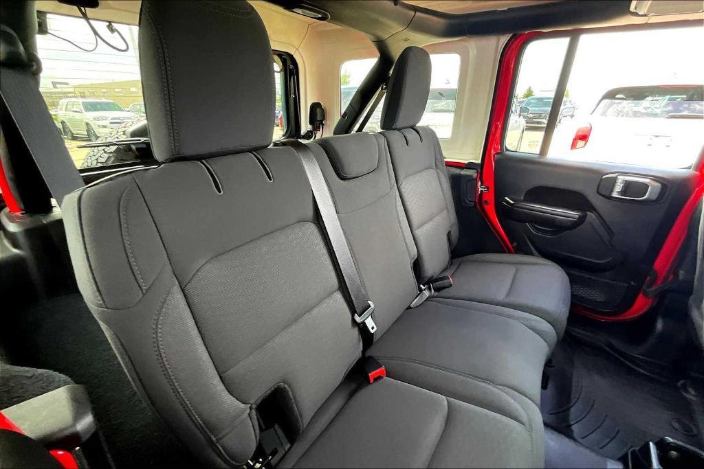 used 2019 Jeep Wrangler Unlimited car, priced at $25,626