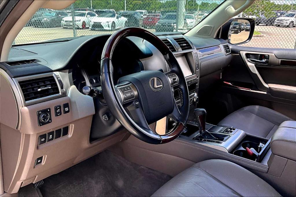 used 2018 Lexus GX 460 car, priced at $27,226
