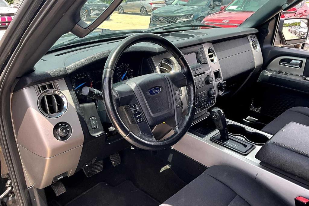 used 2017 Ford Expedition car, priced at $11,999