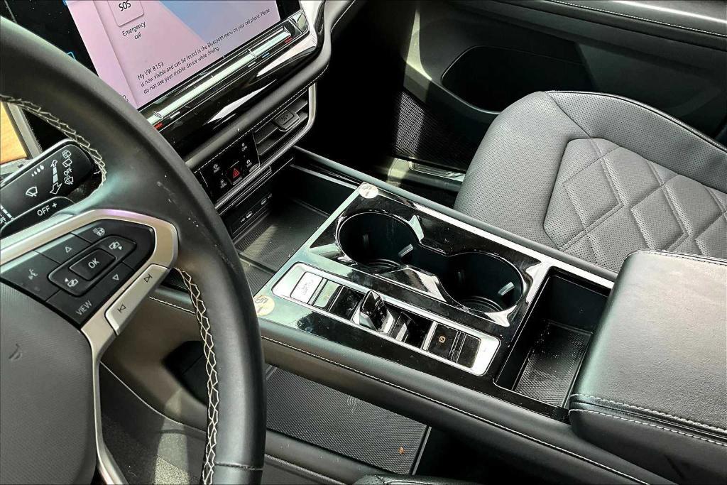 used 2024 Volkswagen Atlas car, priced at $32,410