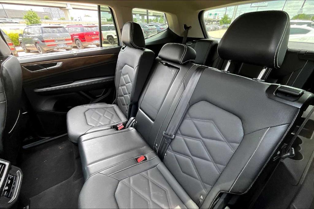 used 2024 Volkswagen Atlas car, priced at $32,410