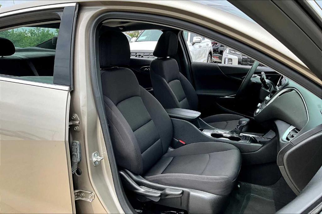 used 2024 Chevrolet Malibu car, priced at $20,884