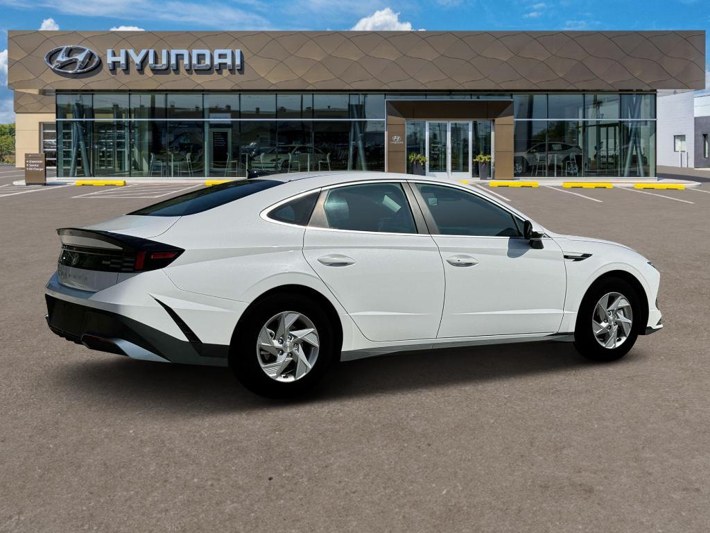 new 2025 Hyundai Sonata car, priced at $28,085