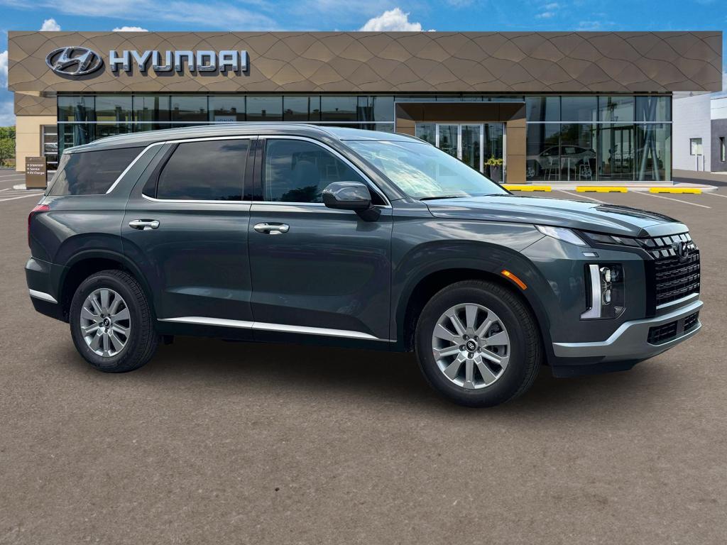 new 2025 Hyundai Palisade car, priced at $40,955