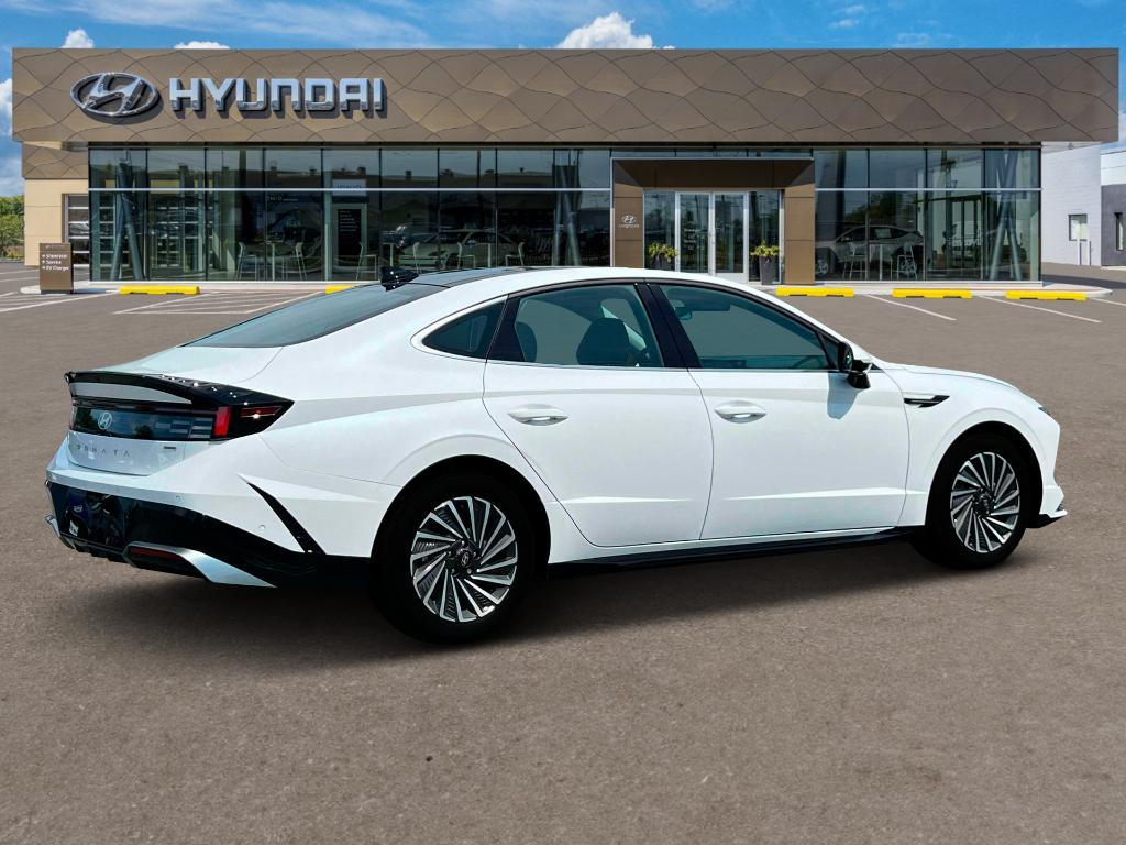 new 2025 Hyundai Sonata Hybrid car, priced at $38,965