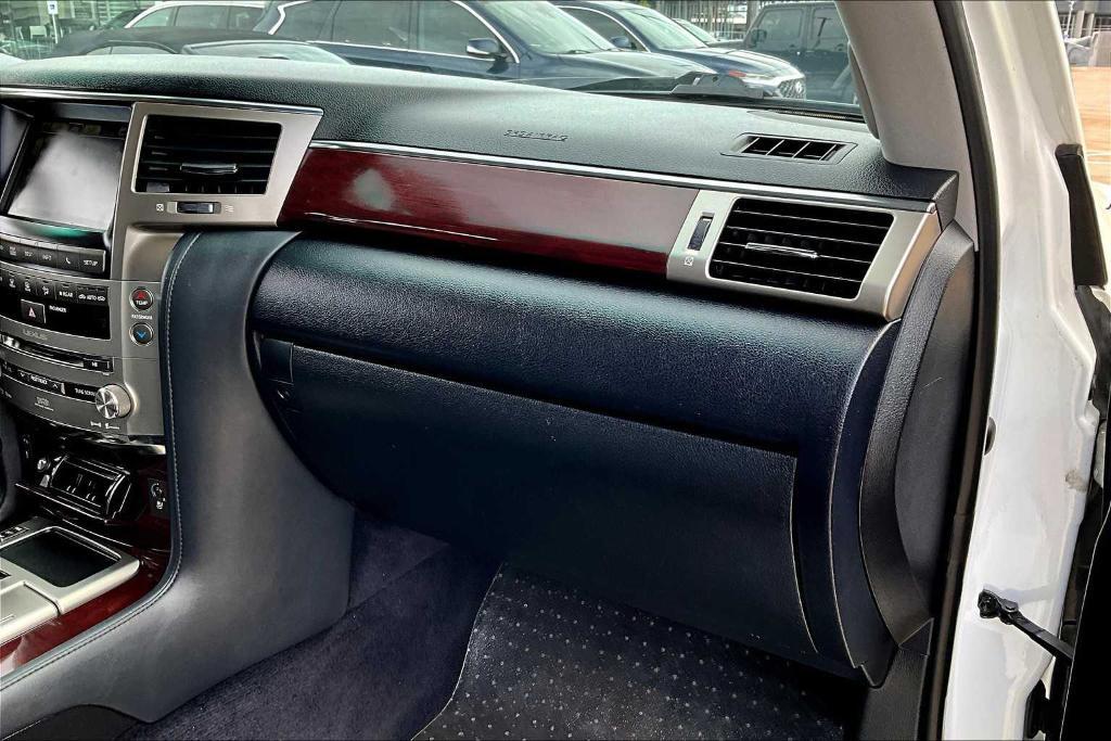 used 2015 Lexus LX 570 car, priced at $33,106