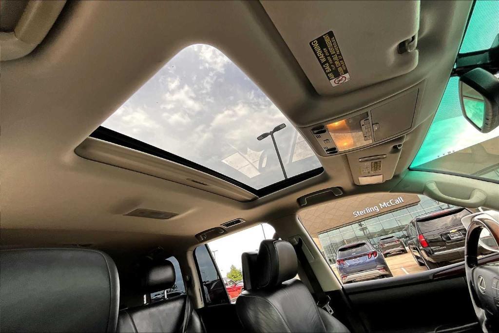 used 2015 Lexus LX 570 car, priced at $33,106
