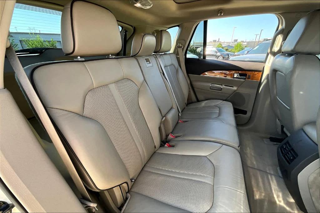 used 2013 Lincoln MKX car, priced at $7,999