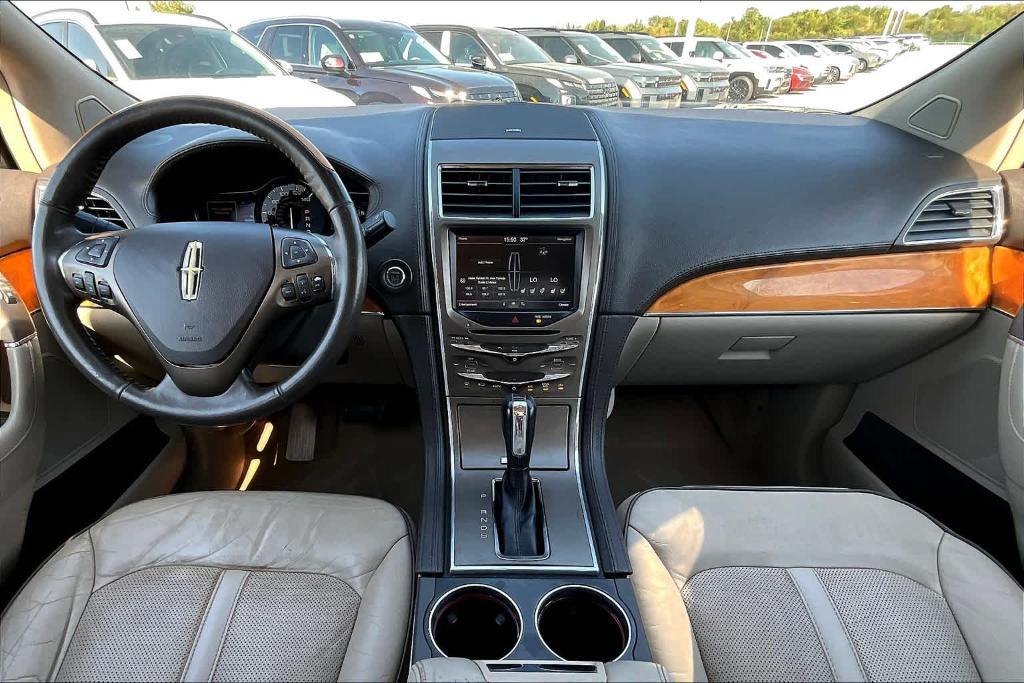 used 2013 Lincoln MKX car, priced at $7,999