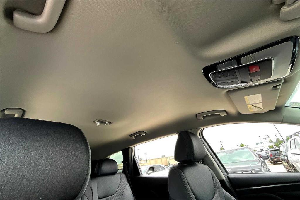 used 2022 Hyundai Santa Fe car, priced at $23,165
