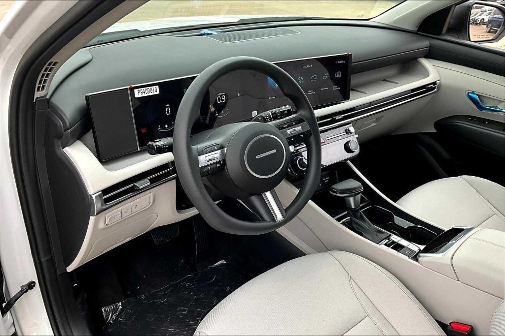 new 2025 Hyundai Tucson car, priced at $32,500