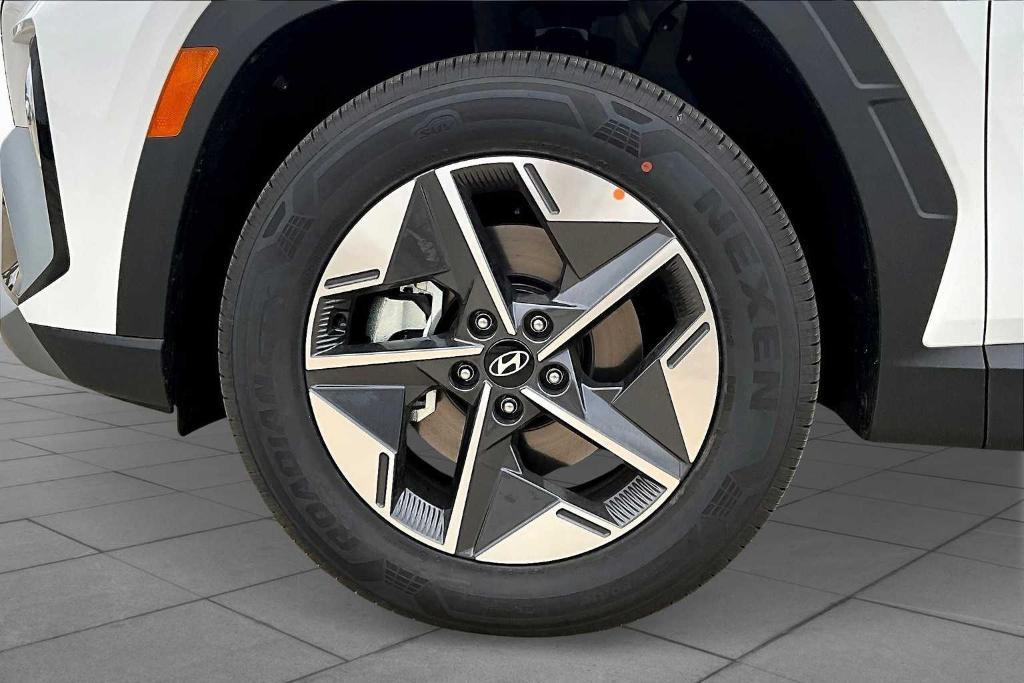 new 2025 Hyundai Tucson car, priced at $32,500