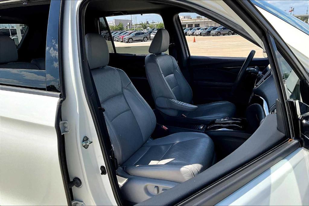 used 2019 Honda Passport car, priced at $23,777