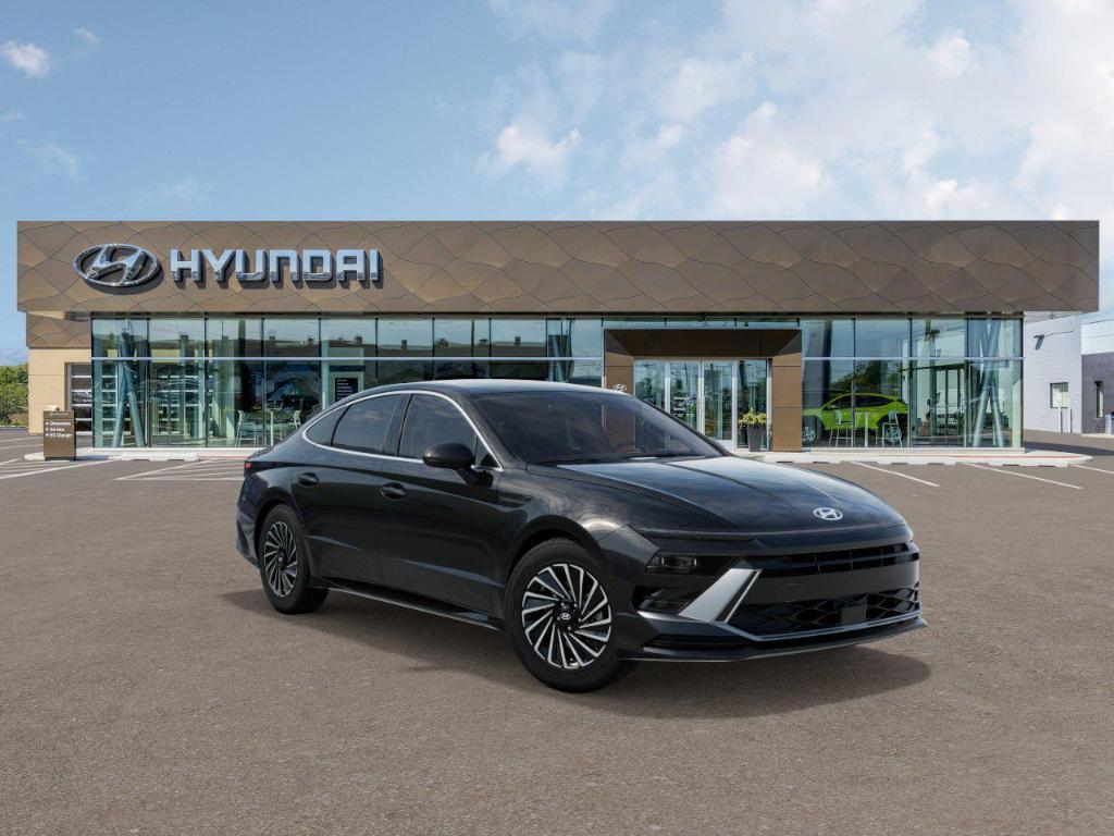 new 2025 Hyundai Sonata Hybrid car, priced at $32,830