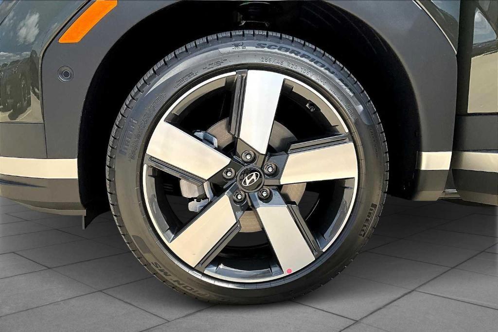 new 2025 Hyundai SANTA FE HEV car, priced at $46,310