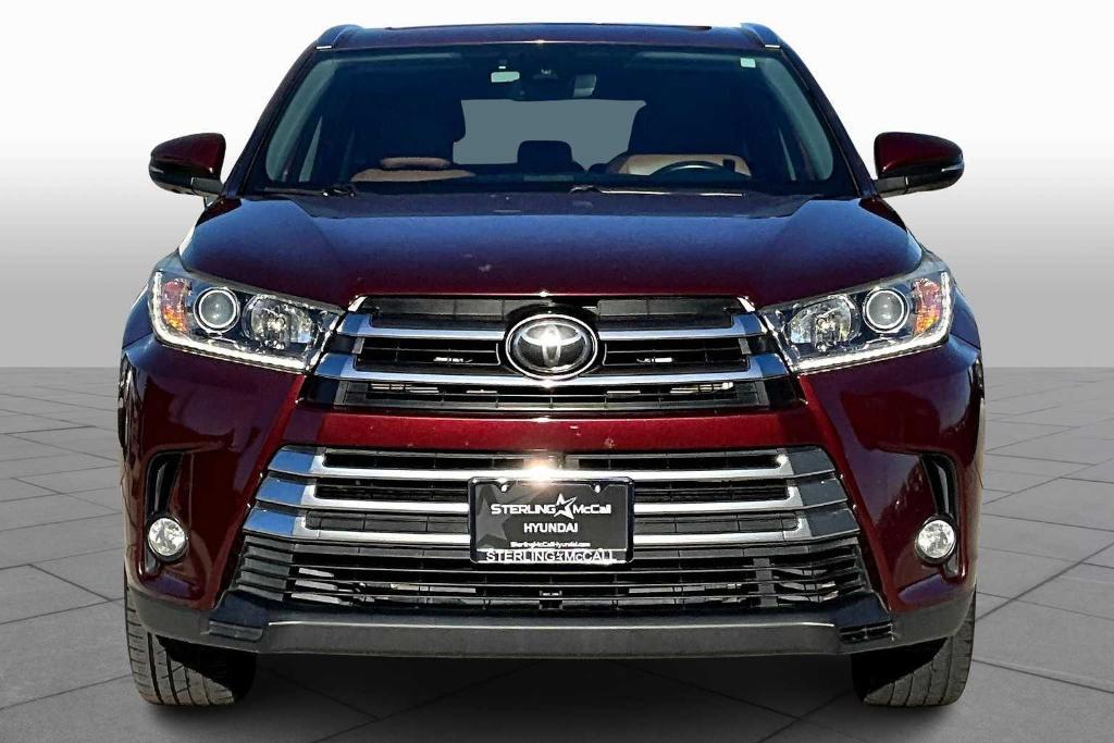 used 2018 Toyota Highlander car, priced at $27,328