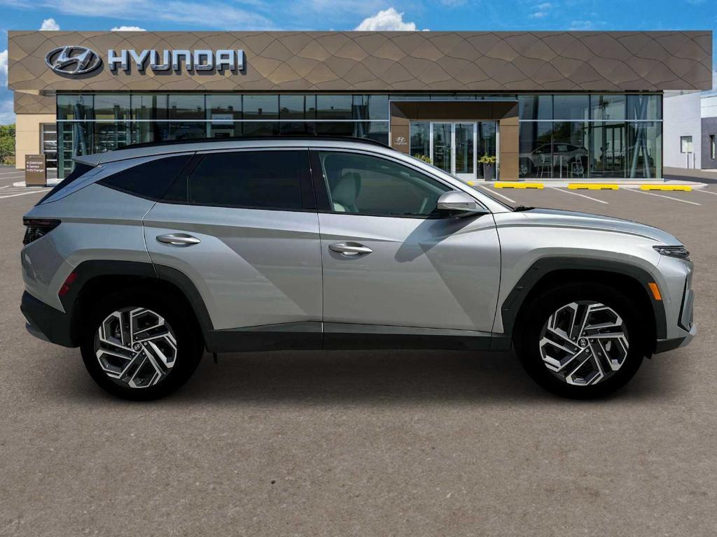 new 2025 Hyundai TUCSON Hybrid car, priced at $42,640