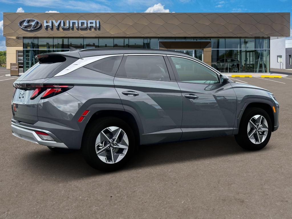 new 2025 Hyundai Tucson car, priced at $32,050