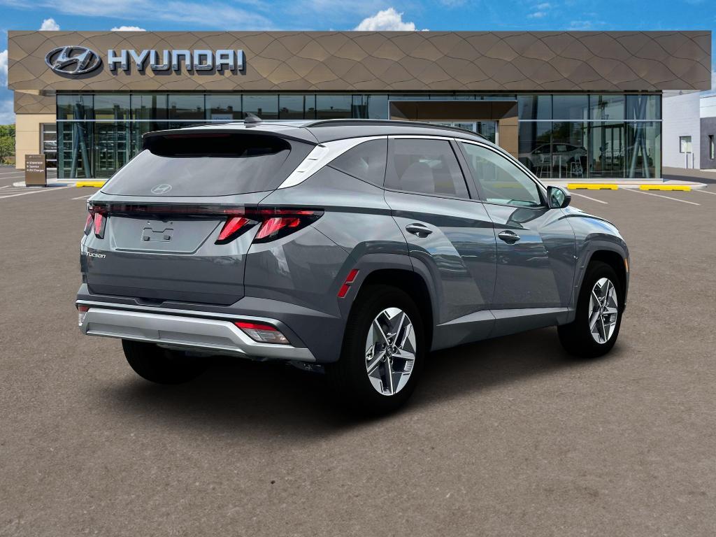 new 2025 Hyundai Tucson car, priced at $32,050