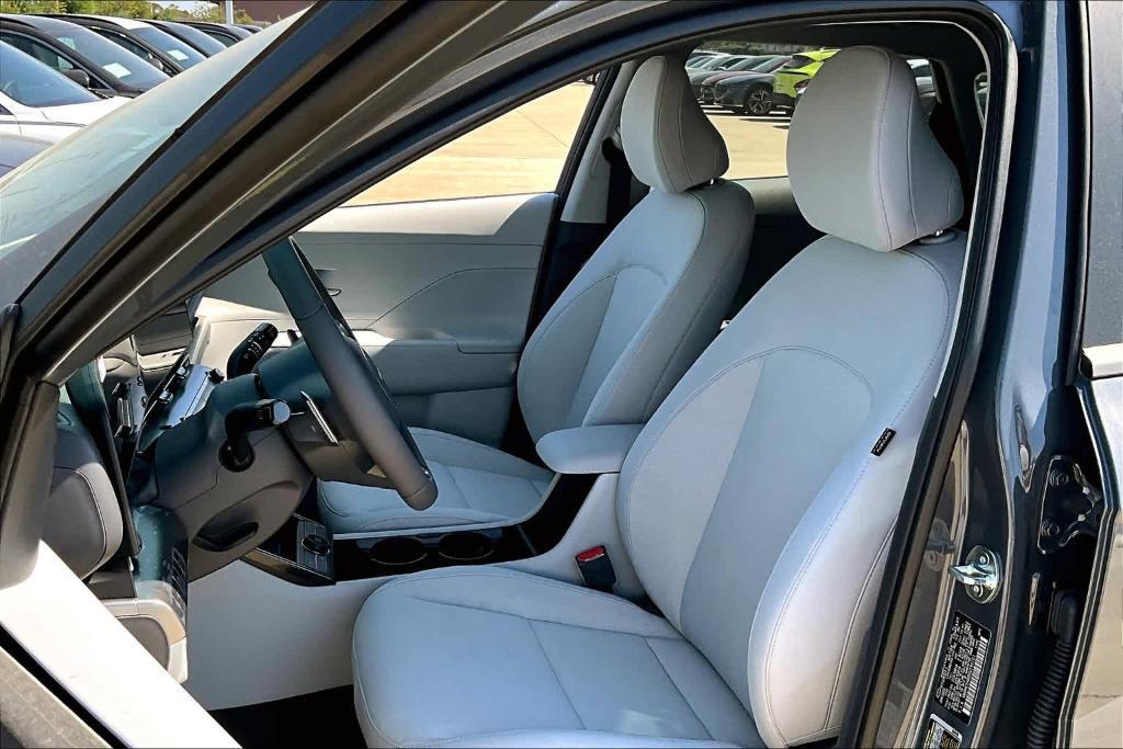 new 2025 Hyundai Kona car, priced at $29,332