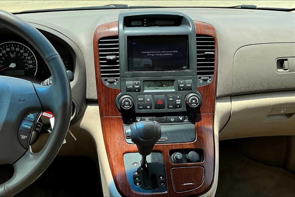 used 2006 Kia Sedona car, priced at $4,600