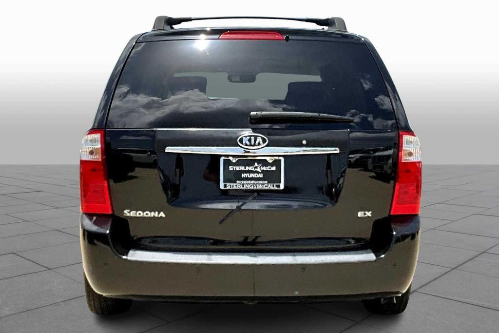 used 2006 Kia Sedona car, priced at $4,600