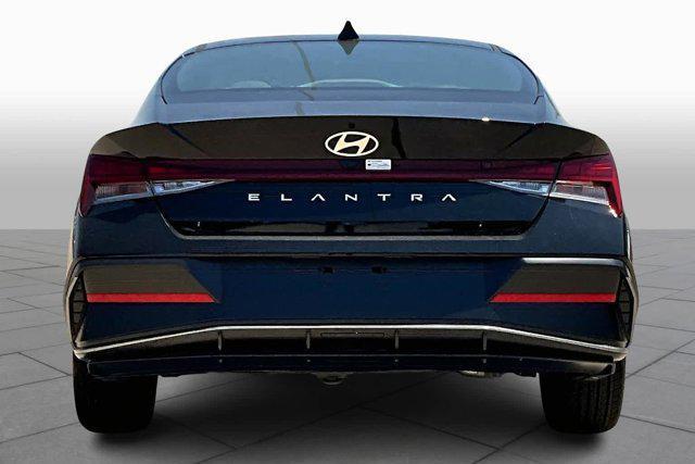 new 2024 Hyundai Elantra car, priced at $21,560