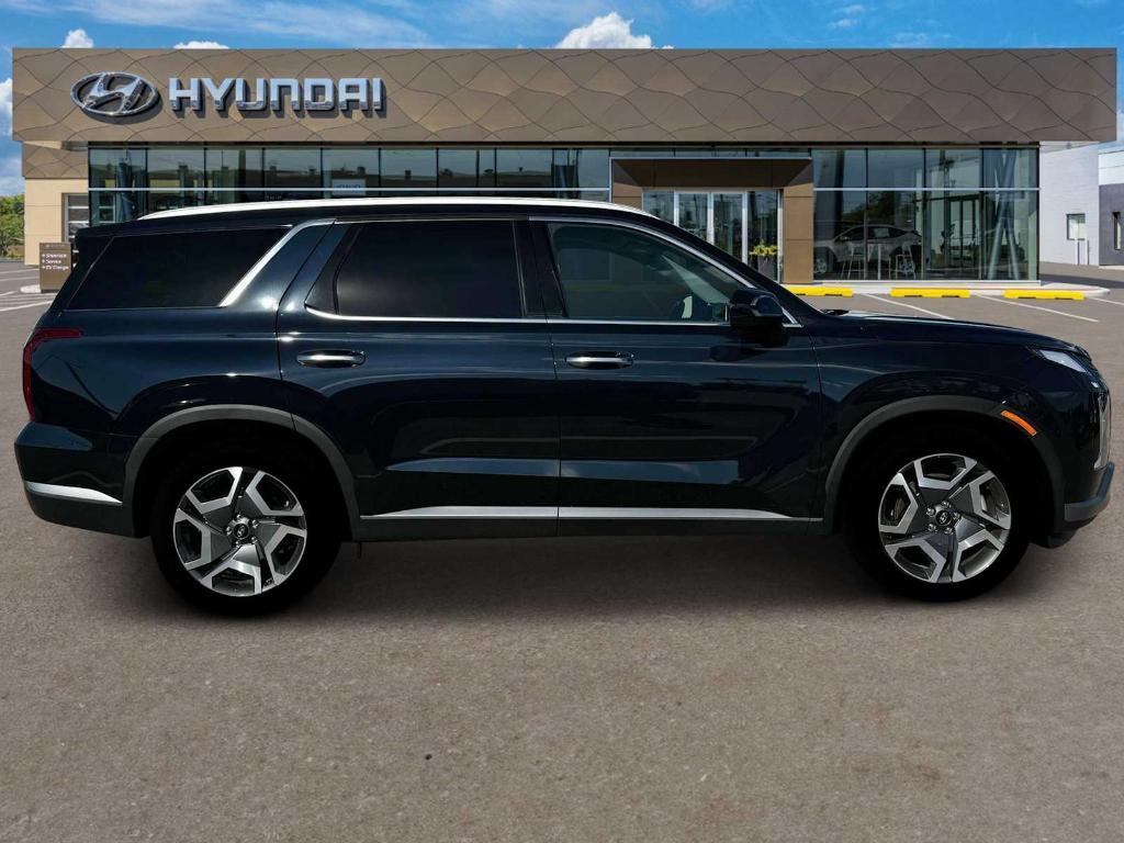 new 2025 Hyundai Palisade car, priced at $44,585