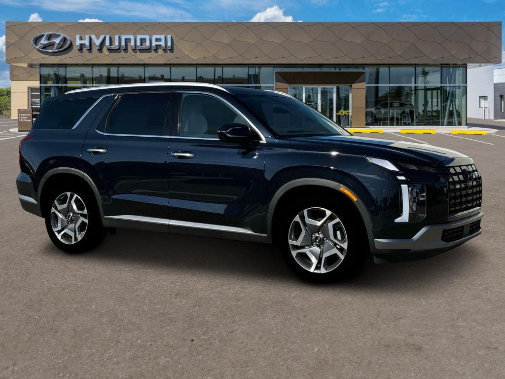 new 2025 Hyundai Palisade car, priced at $44,585
