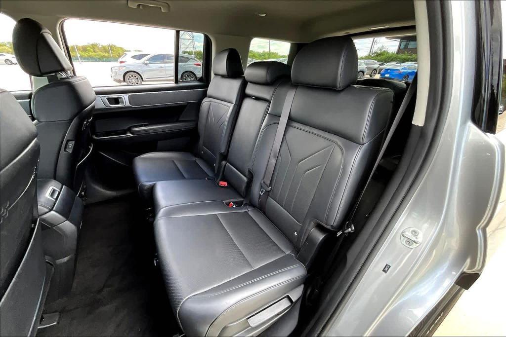used 2024 Hyundai SANTA FE HEV car, priced at $30,994