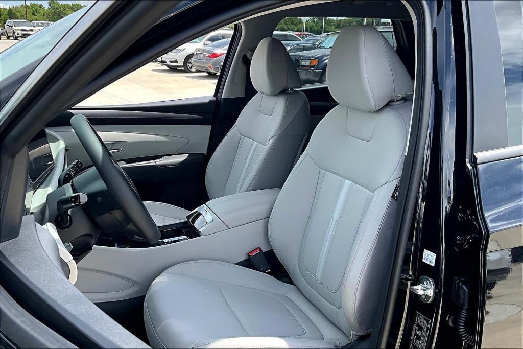 new 2025 Hyundai Tucson car, priced at $31,451