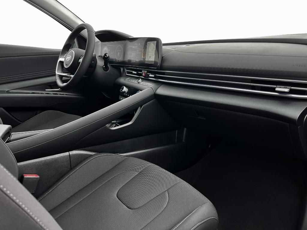 new 2025 Hyundai Elantra car, priced at $25,836