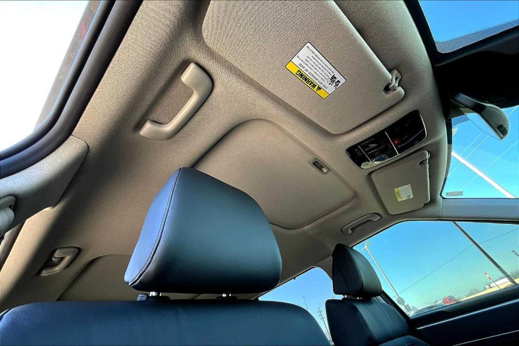 used 2025 Hyundai SANTA FE HEV car, priced at $38,603