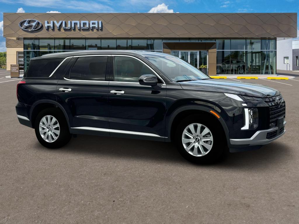 new 2025 Hyundai Palisade car, priced at $40,594