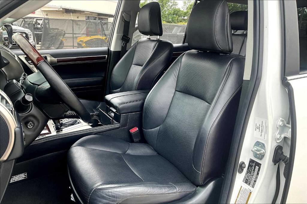 used 2018 Lexus GX 460 car, priced at $34,999