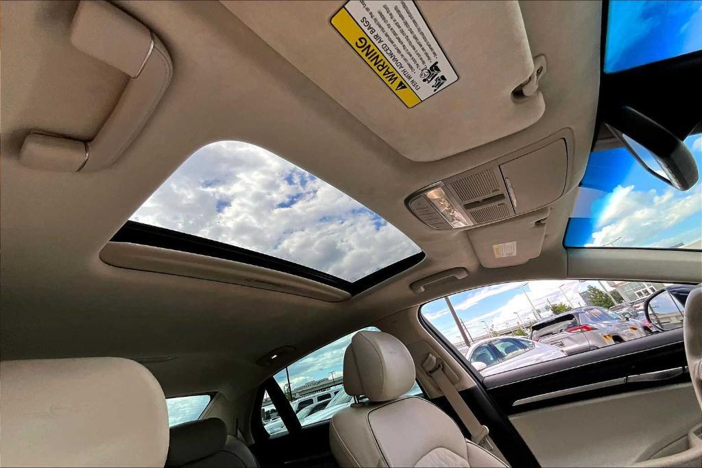used 2022 Genesis G90 car, priced at $43,877
